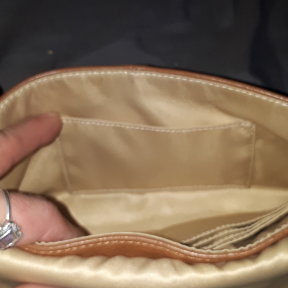 Coach small purse/clutch. - Picture 6 of 9